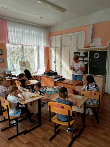 В дошкольном отделении проведено занятие посвященное "Дню воды".